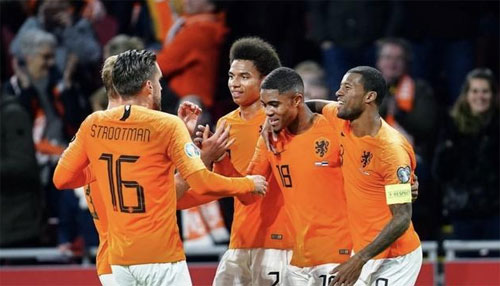 妥协了！托马斯考虑接受1400万年薪+球队选项，不再陪库明加等了