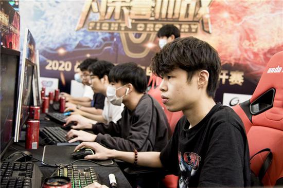 技战术上的 技战术上的