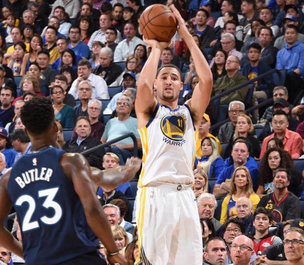 他在关键时 他在关键时