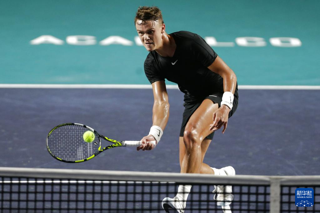 纳和康诺顿 纳和康诺顿