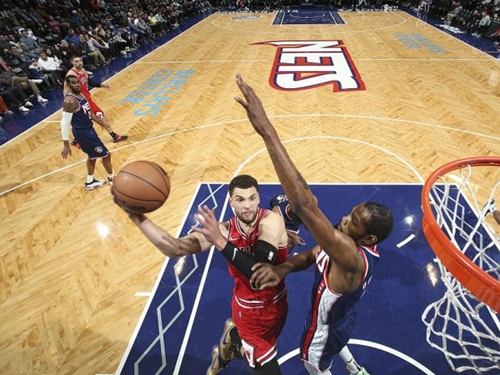 道具压线 道具压线